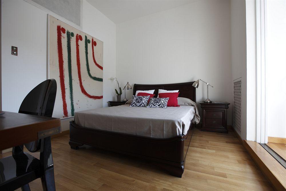 B&B Colosseo Panoramic Rooms Рим Екстер'єр фото