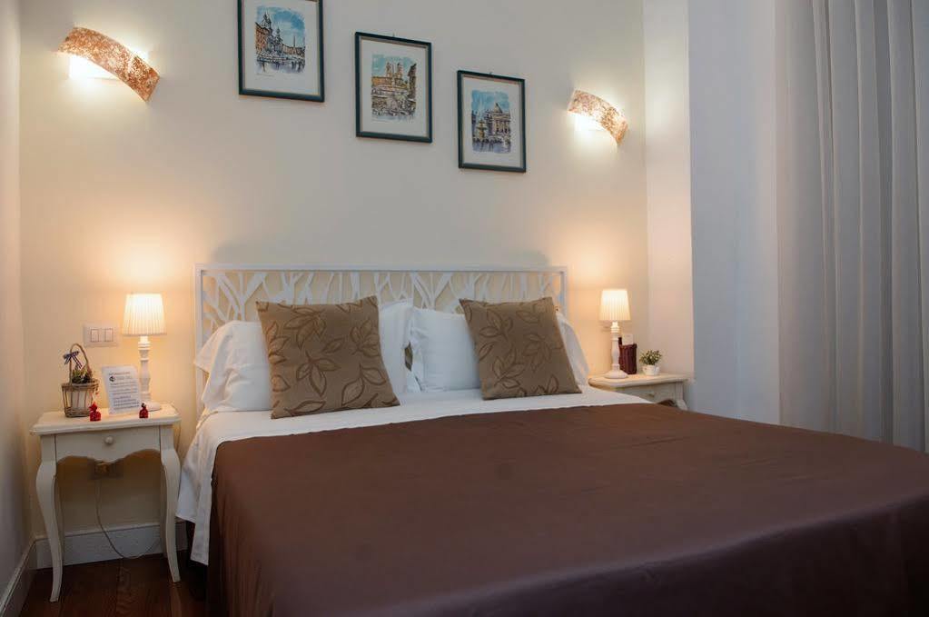 B&B Colosseo Panoramic Rooms Рим Екстер'єр фото