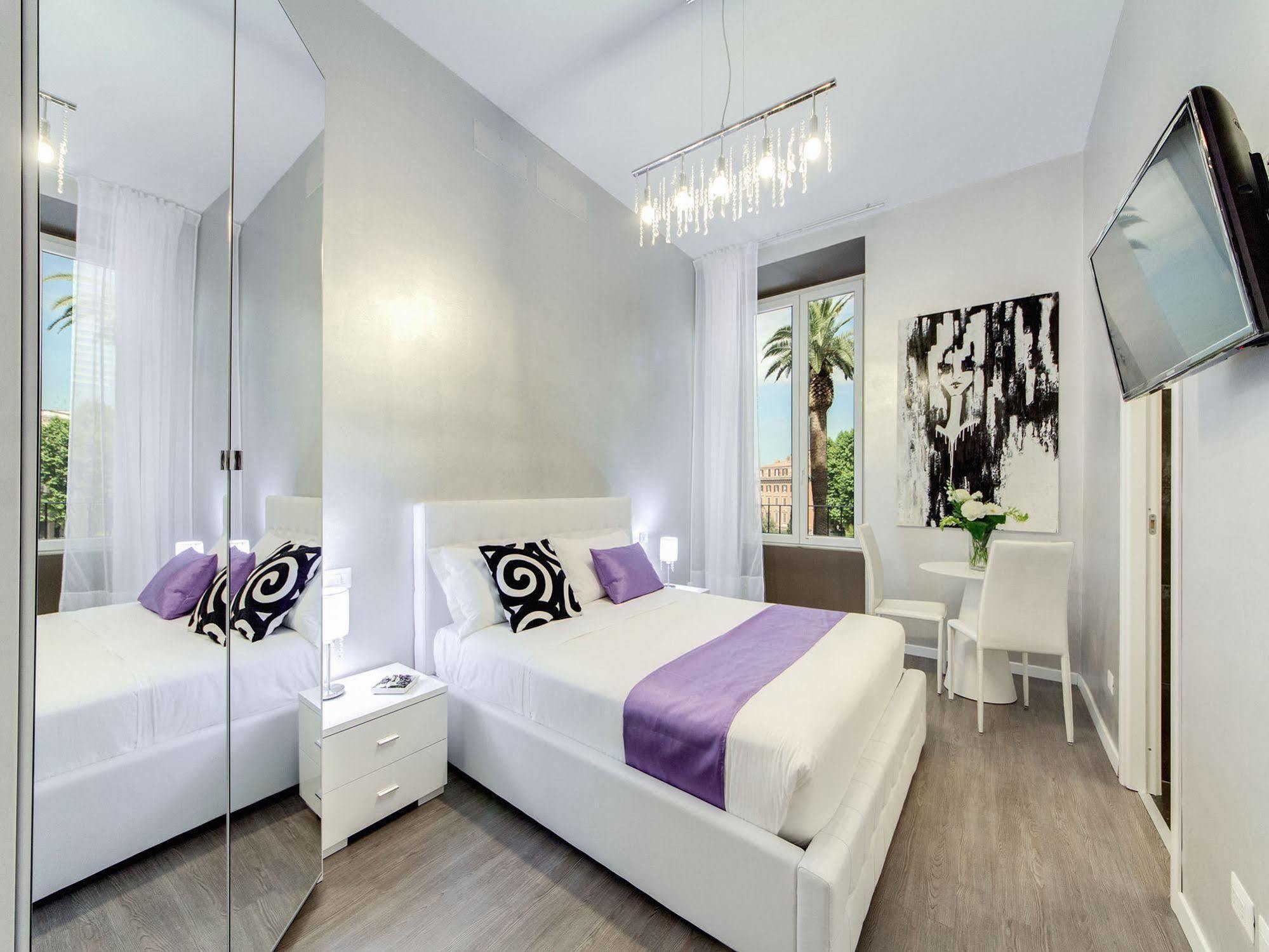B&B Colosseo Panoramic Rooms Рим Екстер'єр фото