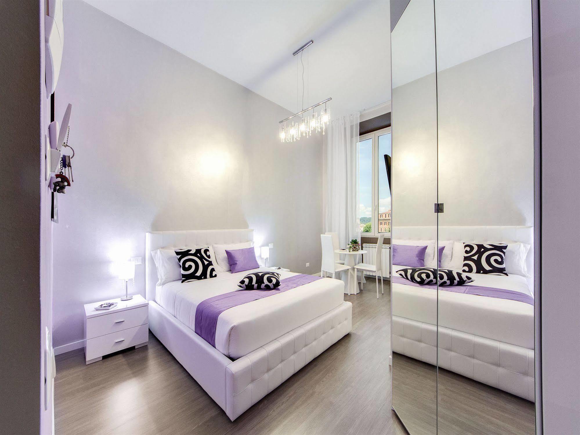 B&B Colosseo Panoramic Rooms Рим Екстер'єр фото